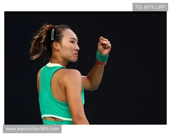 中国选手郑钦文澳网备战受关注，红土赛场表现值得期待